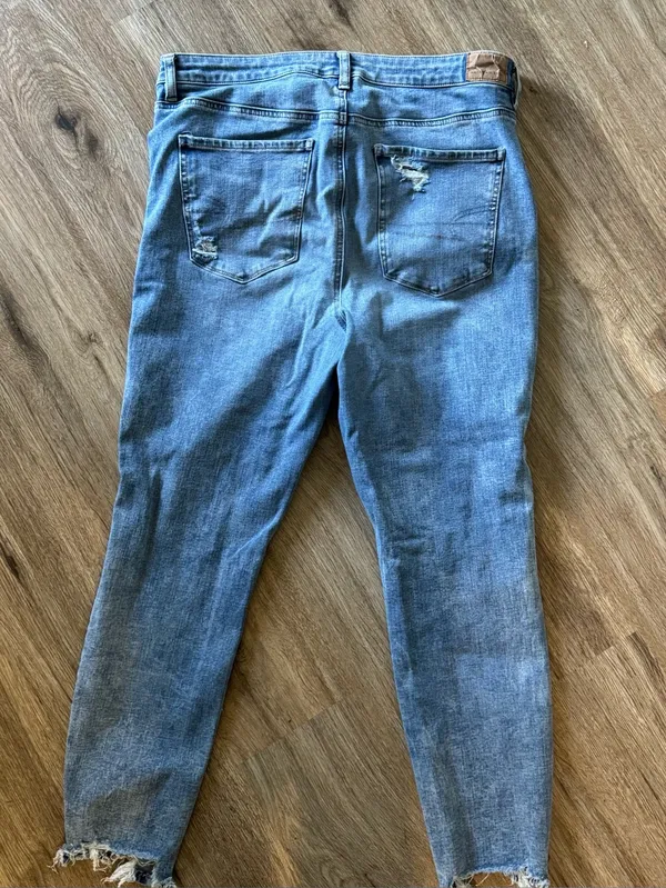 American Eagle Dream Jean Size 16 Reg - Image 2