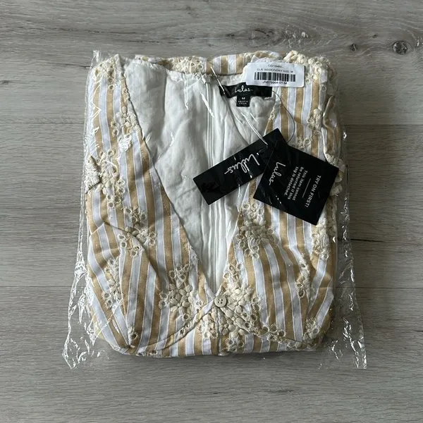 Lulus Sunny Crush Striped Embroidered Mini Dress Beige/Ivory M NWT IN PACKAGE - Image 11