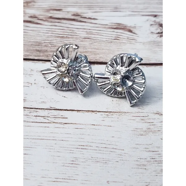 Vintage Screw On Earrings 0.75" Artsy Silver Tone with Clear Gems - Missing Gem - Image 5