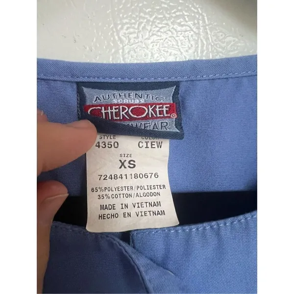 Cherokee Workwear Blue Long Sleeve Snap Button Up Scrub Top Woman’s Size XS - Image 5