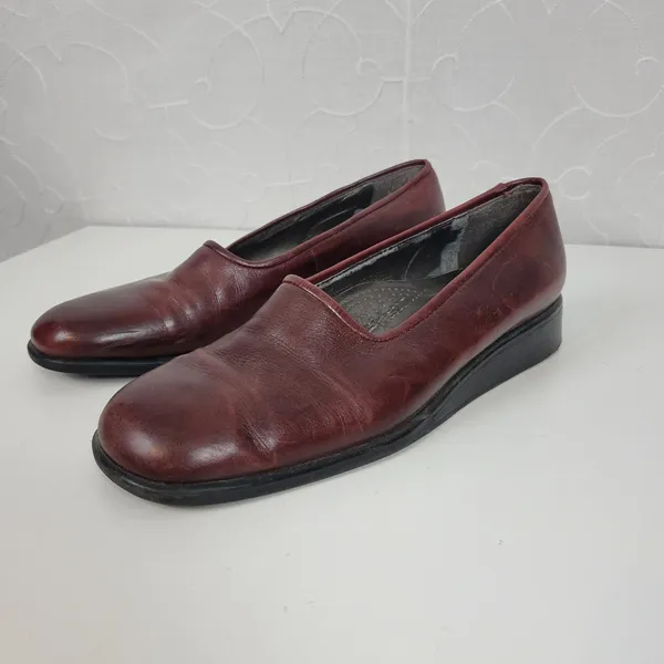 Enzo Angiolini Womens Shoes Size 7 Burgandy Leather Slip On Flat Loafers - Image 3