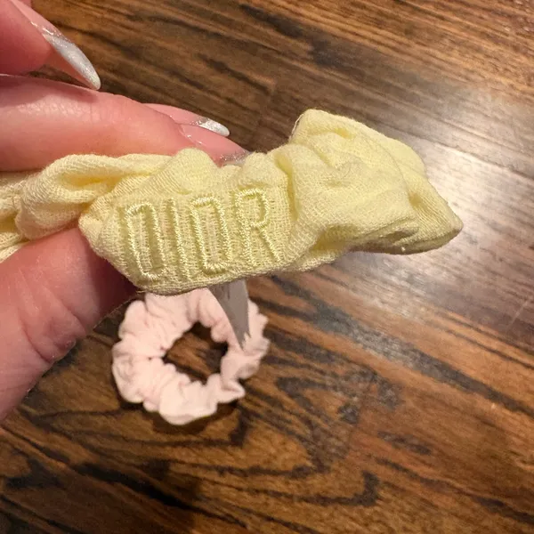 Brand New Dior Beauty Pastel Pink and Yellow Cotton Scrunchies Set of 2 - Image 5