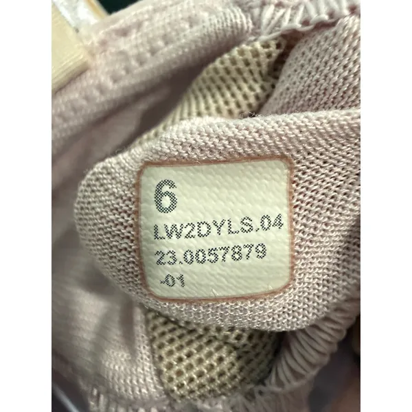Lululemon Ebb to Street Bra Light Support Pink Size 6 LW2DYLS Triangle Bralette - Image 7