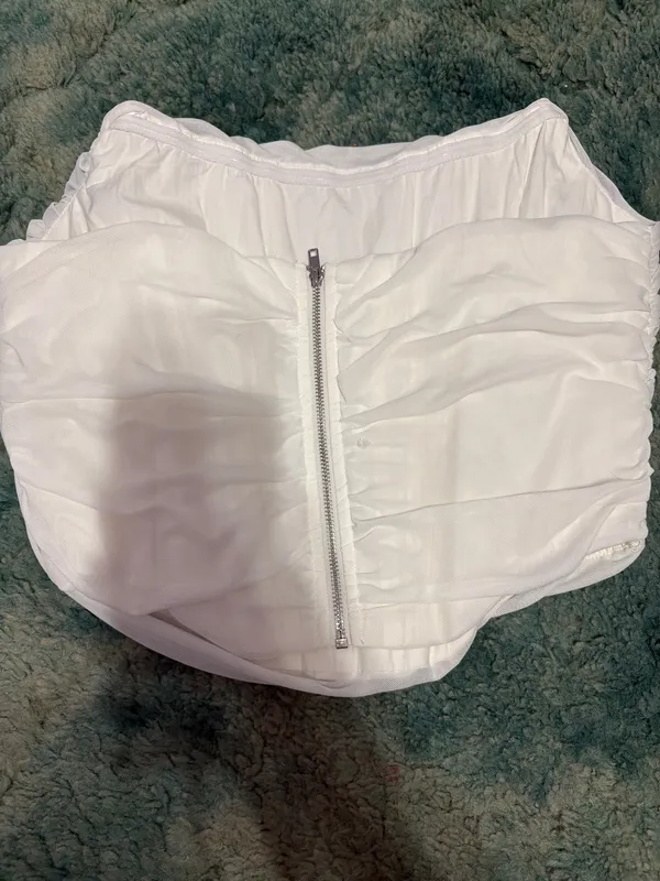 White corset top Size XL - Image 3