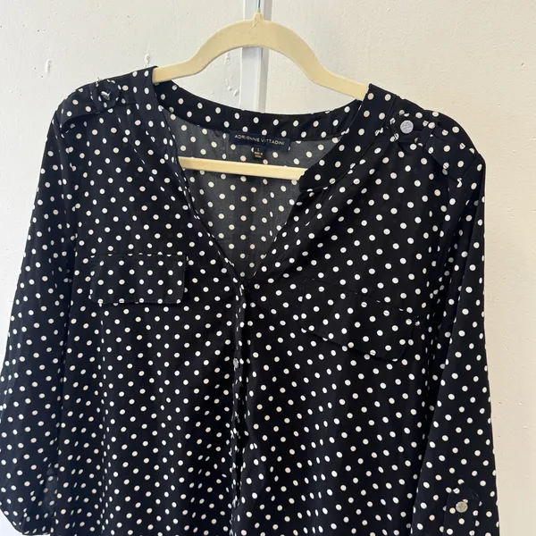 Adrienne Vittadini Polka Dot Roll‎ Tab Sleeve Blouse Black White VW31239 Large - Image 3