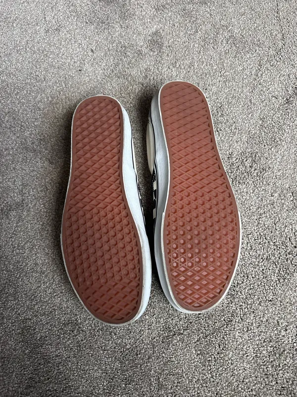 Men’s Slip-On Vans Checkered - Image 4