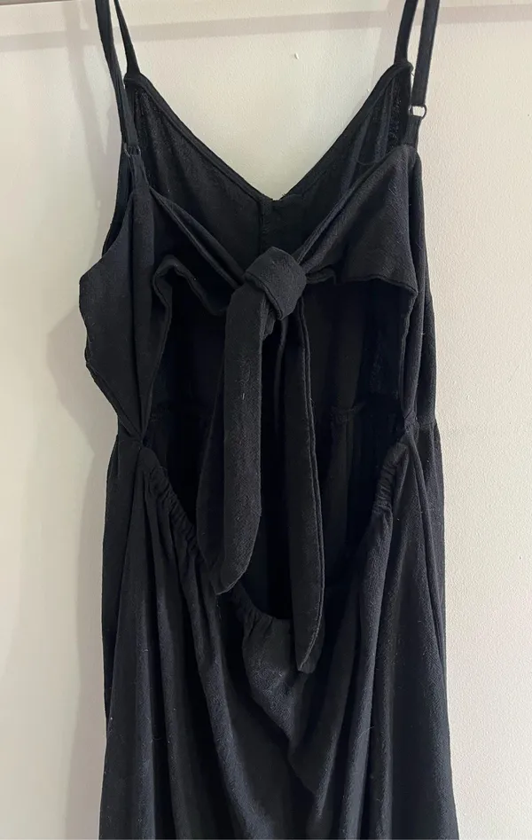 Universal Threads Dress Midi - Image 3