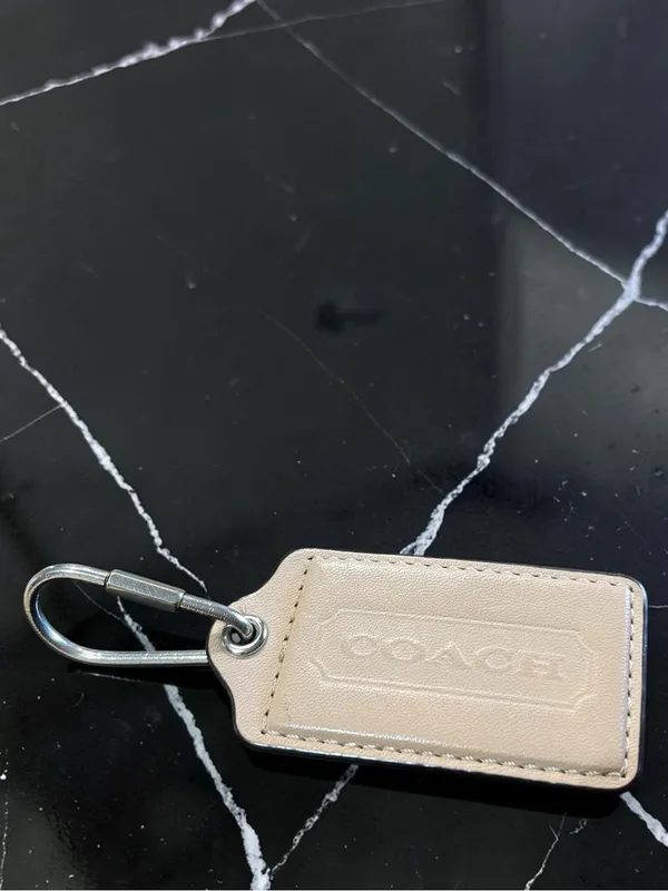Coach Leather Key Tag in Beige and Silver Hardware - Image 4