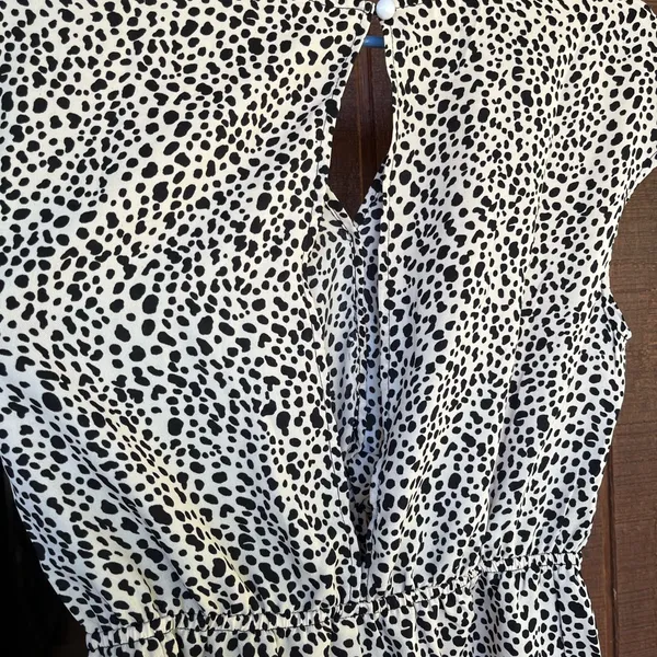 Stylish Black and White Polka Dot Dress - Image 4