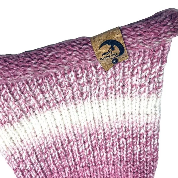 Handmade pom hat rose pink knit slouchy removable faux fur pompom adult winter - Image 3