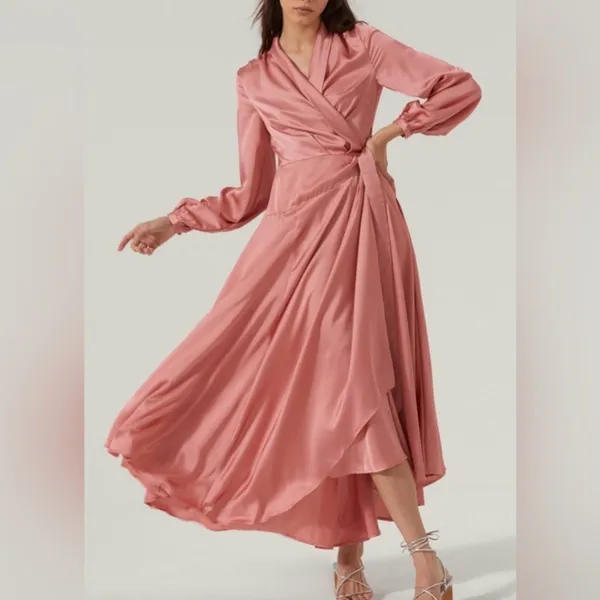 NWT! Nasty Gal Satin Long Sleeve Maxi Wrap Dress Size 6 - Image 3