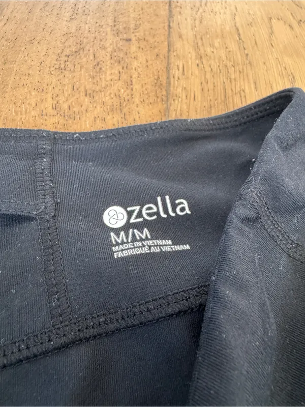 Zella Cropped Black Leggings - Image 2