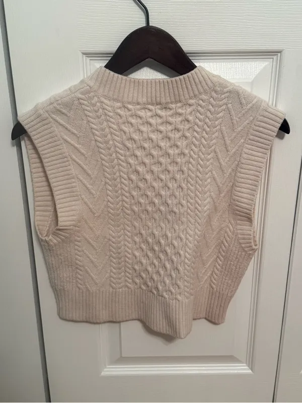 Aritzia Babaton Emporia Cropped Cable Knit Wool Sweater Vest - Image 3