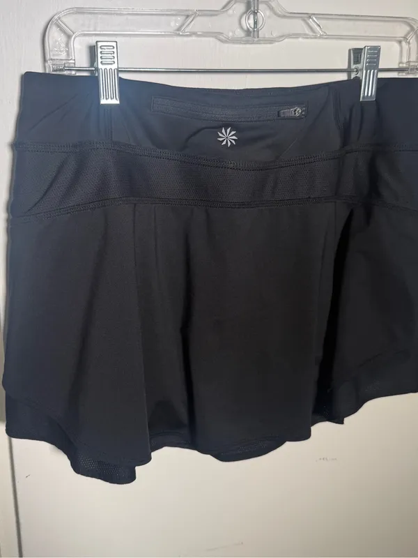 Athleta Black Women's Active Skort - Classic Performance Skorts Medium - Image 4