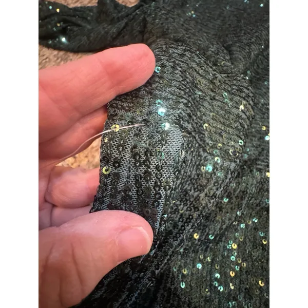 Xscape Long Sleeve Long V-Neck All Over Sequin Gown Hunter Size 18W - Image 10