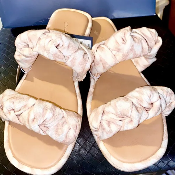 Universal Threads NIB Knotted Women’s Sandals/Double Straps Open Toe Slide On/Tan - Image 6