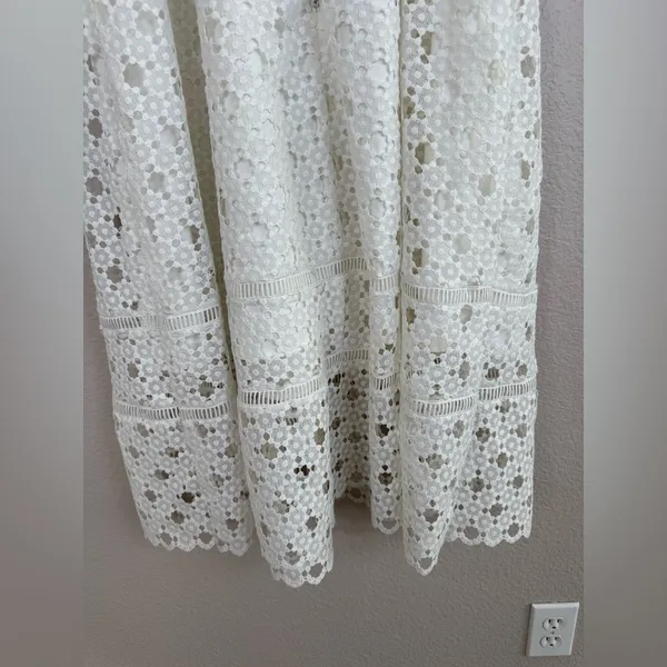 Bardot Botanical White Lace Midi Dress in Ivory size 8 Medium $139 Revolve Bride - Image 11