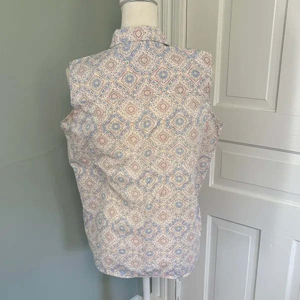 Wrangler Blues Sleeveless Patterned Top Blue Pink‎ Size Medium - Image 5