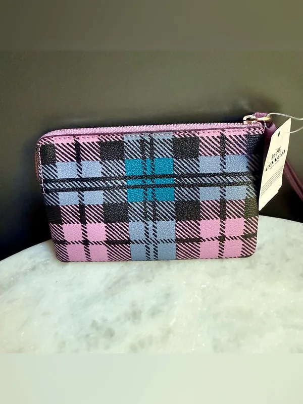 Coach Corner Zip Wristlet in Wild Plaid Print (F23632) - NWT - Image 3