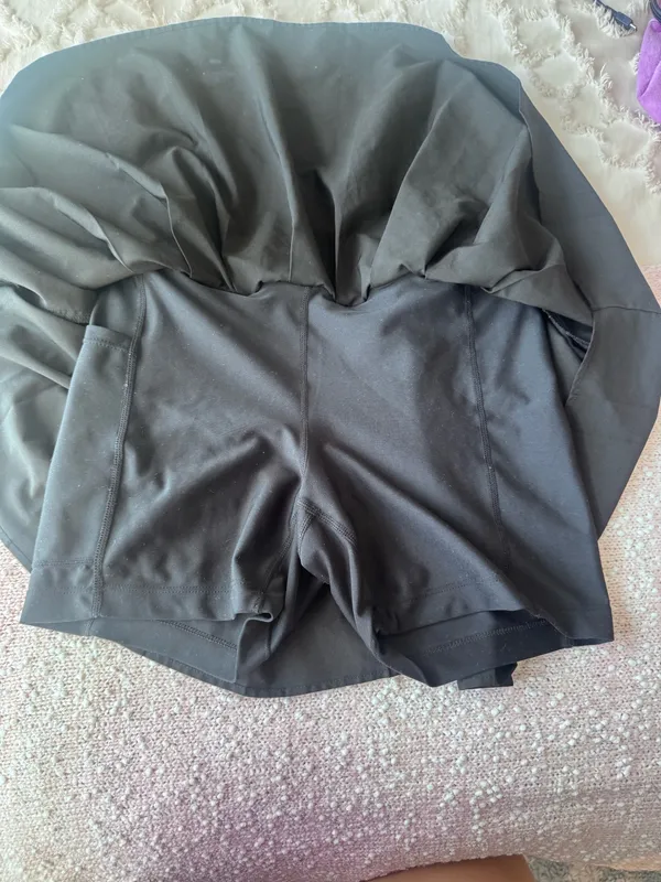 Old Navy Athletic Skirt Black - Image 4