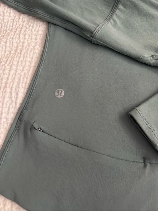 Lululemon Women's Rulu Gathered-Waist Longsleeve Running Top Size Small Athletic - Image 5