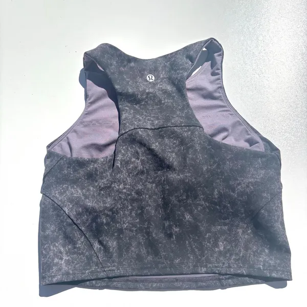 Lululemon Invigorate Training Crop Tank Top in dark denim wash print 6 - Image 5