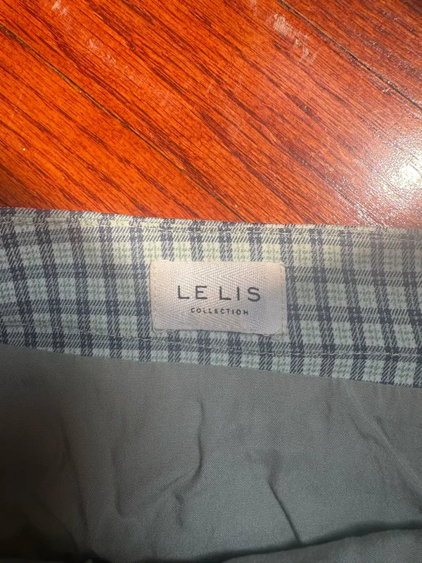 Le Lis Plaid Skirt - Image 2