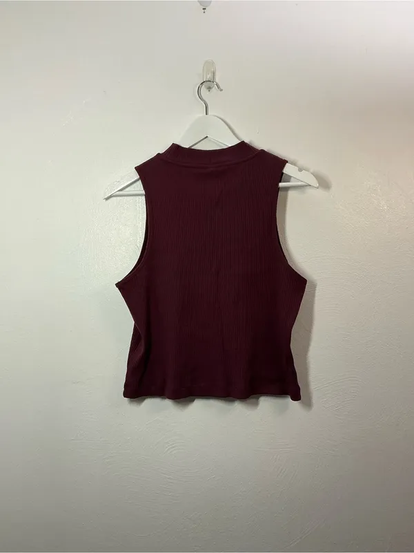 Old Navy Ribbed Mock Neck Tank Top Burgundy Size XL - Image 2