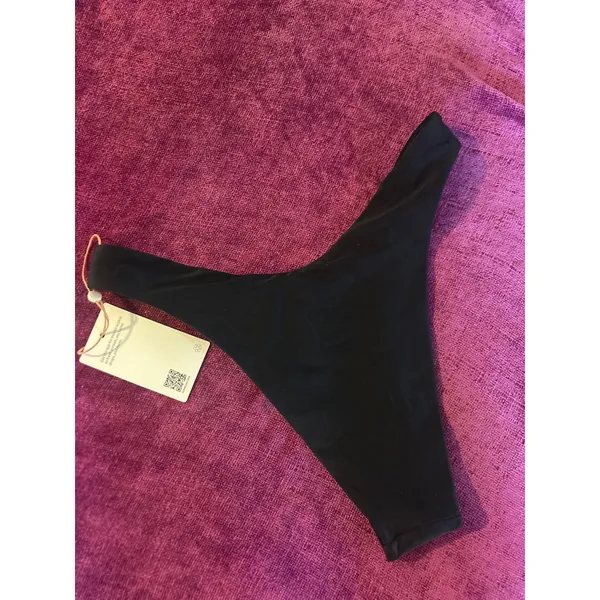 QUINCE Italian High Leg Ring Bikini Bottom MINIMALIST Swimsuit NWT XS Black Gold - Image 7