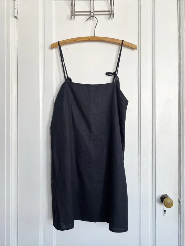 Reformation • Aubree Linen Dress black mini a-line shift tie spaghetti straps - Image 3