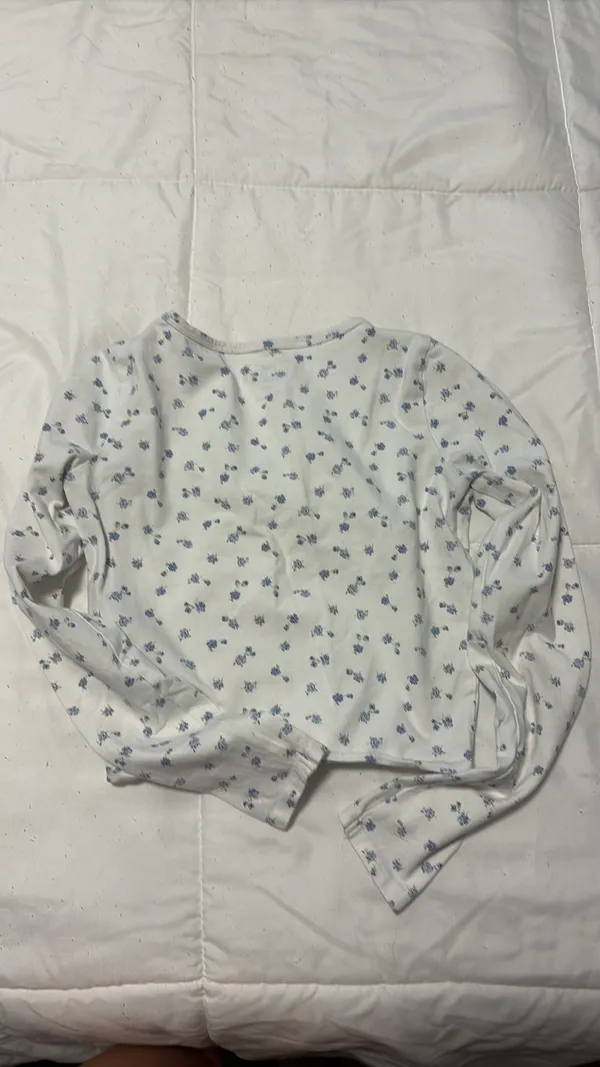 Hollister Floral Long Sleeve - Image 2