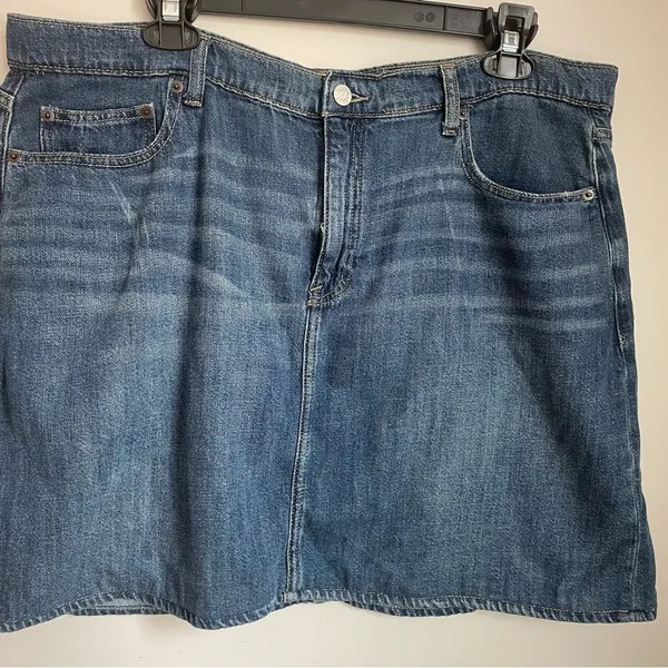 Classic GAP Y2K Denim Mini Skirt Waist‎ Size 34 - Image 2