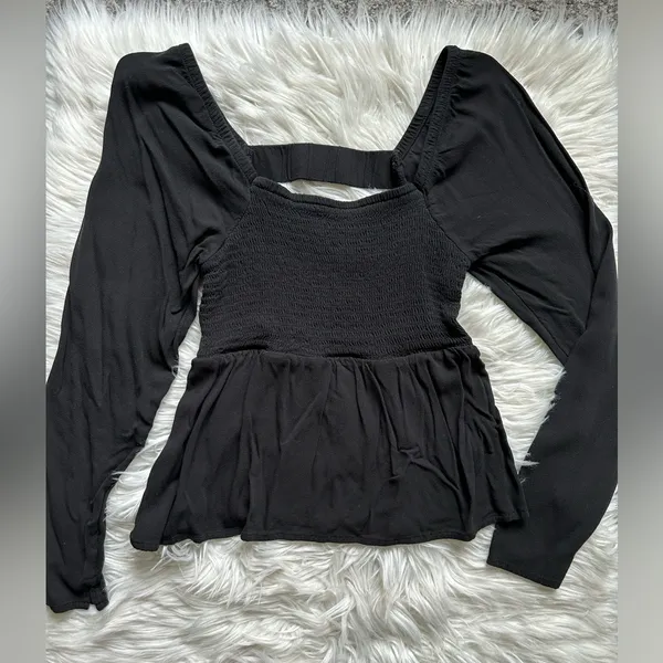 Old Navy smocked babydoll blouse - Image 4