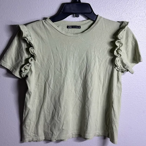 Zara Women Light Green top/Blouse Casual‎ size M. - Image 2