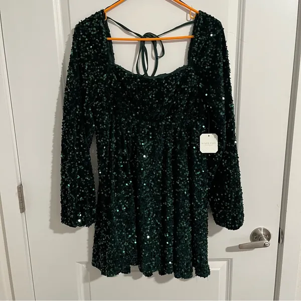 NEW Altar’d State Green Sequin Holiday Dress Plus Size Medium NWT - Image 6