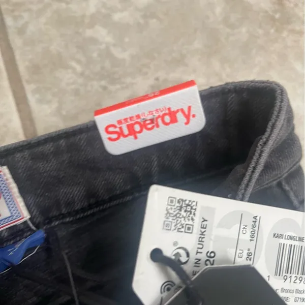 NWT Superdry Cut Off Denim Jean Kari‎ Longline Shorts 26 Coastline Black shorts - Image 9