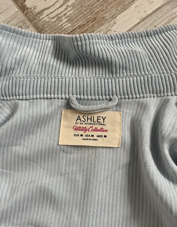 Ashley by 26 International Blue Button Up Top - Image 3