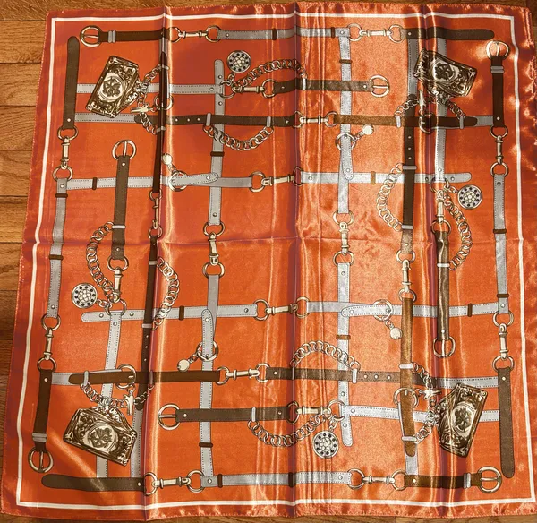 Vintage Equestrian horsebit&chain print oversized hand rolled silky Scarf 35/35 - Image 13