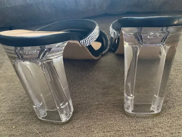 Diamond Stud women's heel with a glassy heel - Image 6