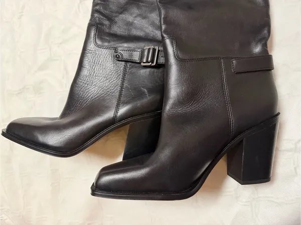 Franco Sarto Black Leather Slip on Boots(Size 8.5M) - Image 6