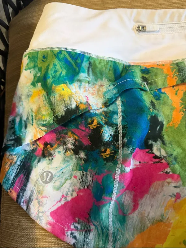 Lululemon Speed Up Low-Rise Lined Short 2.5" No Limits White Multi / White - Image 8