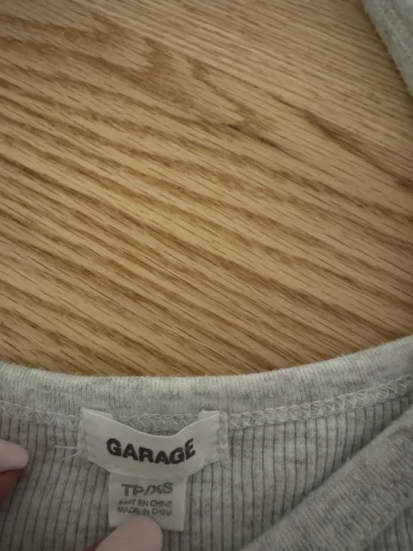 Garage top  - Image 2