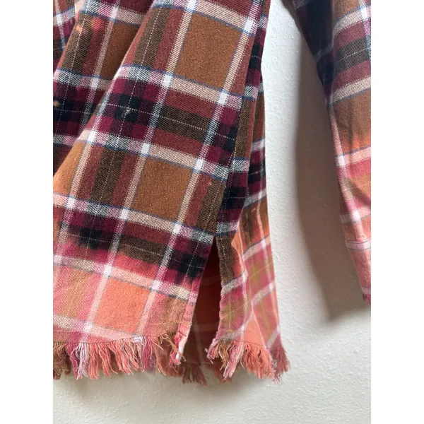 ONE 24 RAGS Distressed Bleached Plaid Flannel Shirt Women's Small Frayed‎ Hem - Image 7