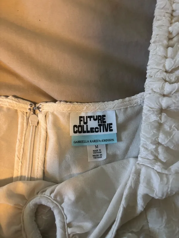 White puff sleeve future collective top Size M - Image 2