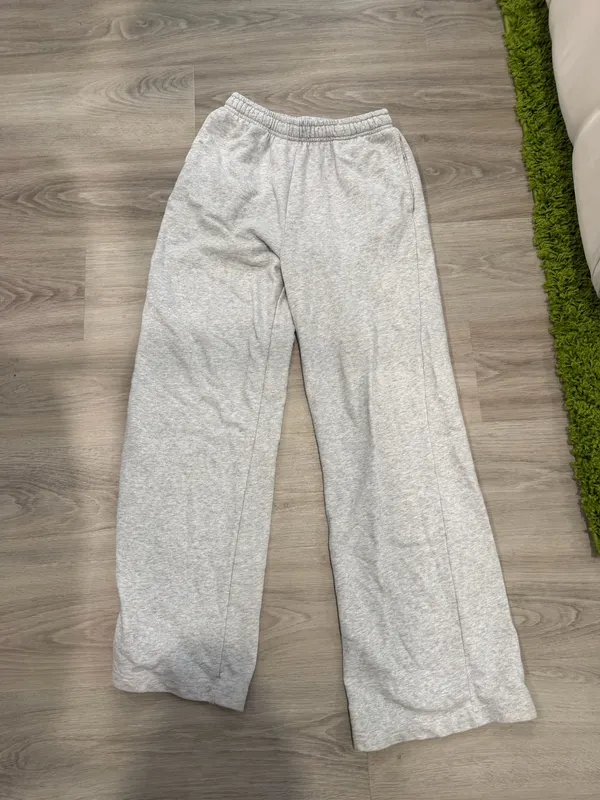 Cotton On Wide Leg Grey Sweatpants - Image 3
