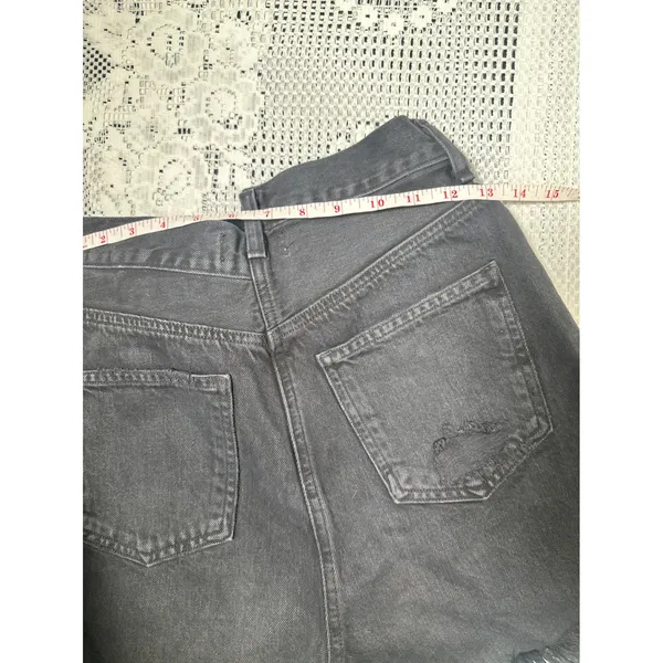 AGOLDE Crisscross Black Denim Shorts - Image 5