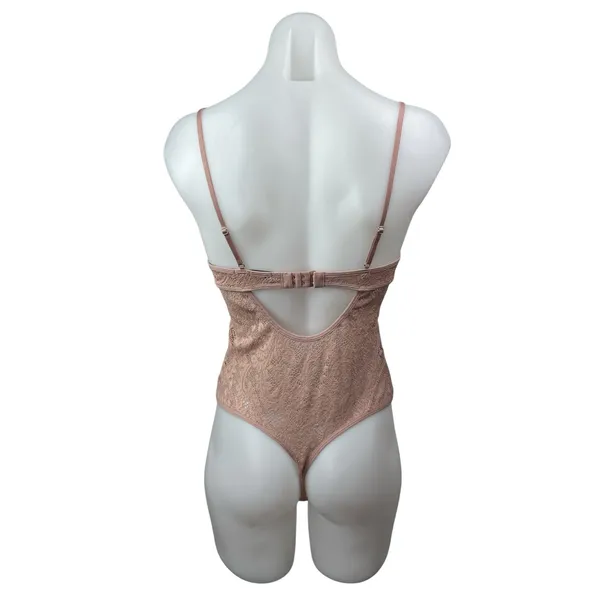 Urban Outfitters X Out From Under Lace Underwired Bustier Cami Bodysuit Top Sz M - Image 4