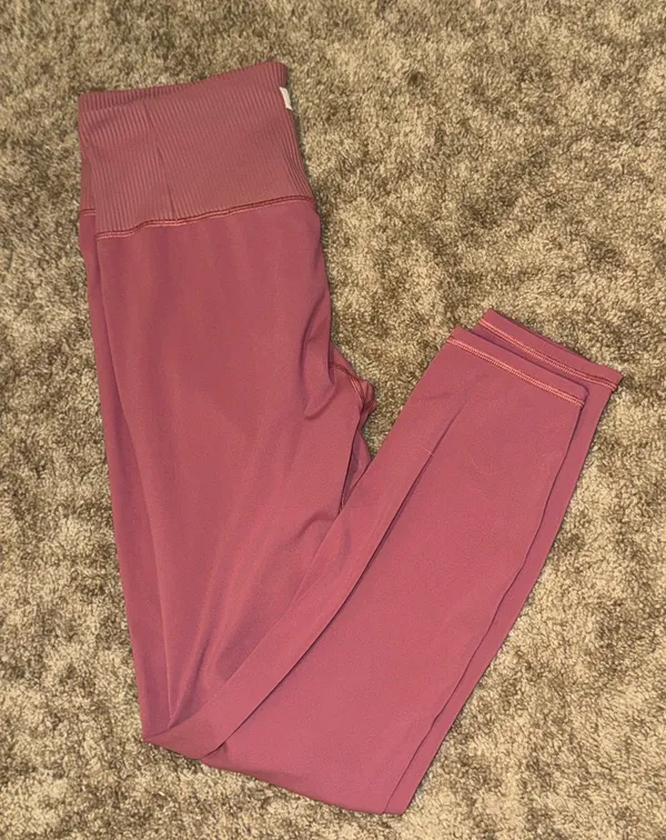 Vuori Leggings - Image 5
