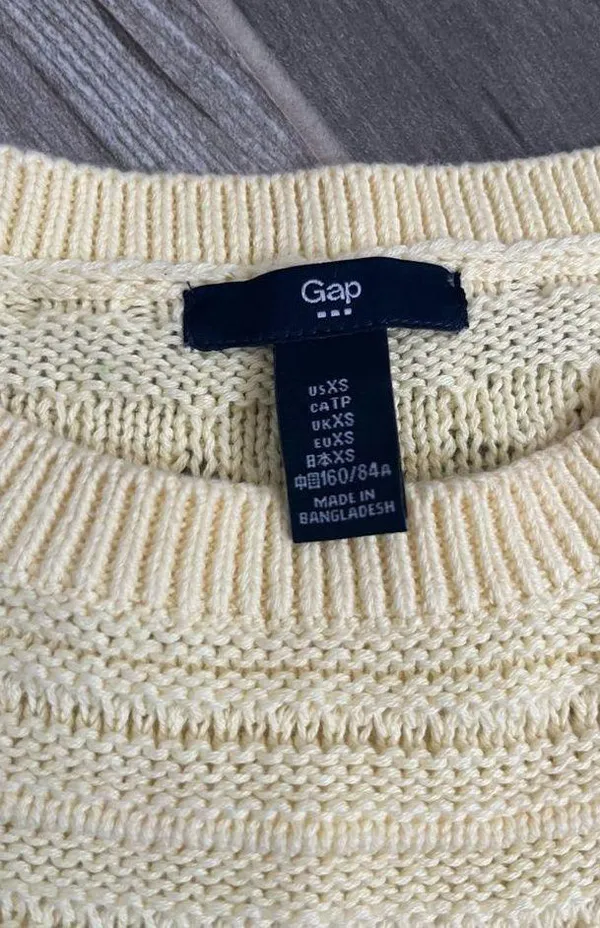EUC Yellow Sweater - Image 3