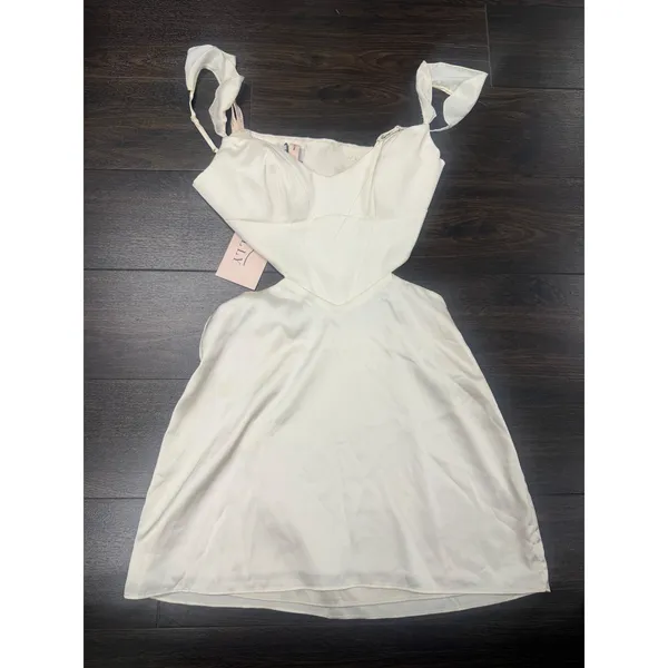 Oh‎ Polly Ivory Satin Cut-Out Mini Dress (NWT) - Image 2